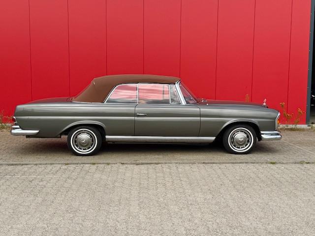 Mercedes-Benz 220 SE Cabrio, W 111, Restauriert