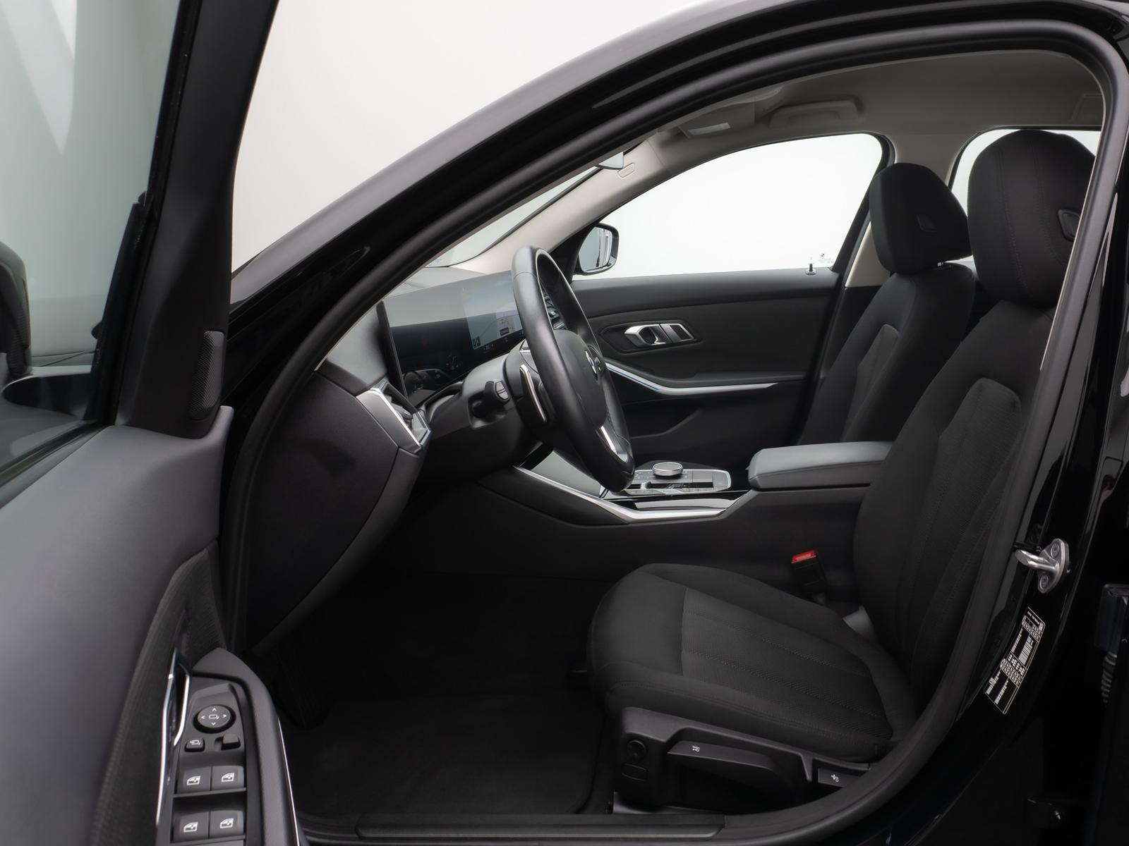 BMW 3 Series i DAB HiFi CockPit+ Stop&Go PDC AHK Widscreen, миниатюра 20
