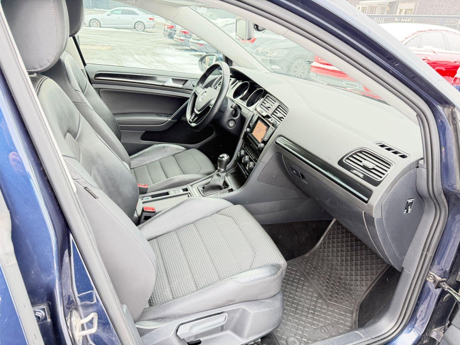 Volkswagen Golf VII Variant Highline BMT 4Motion