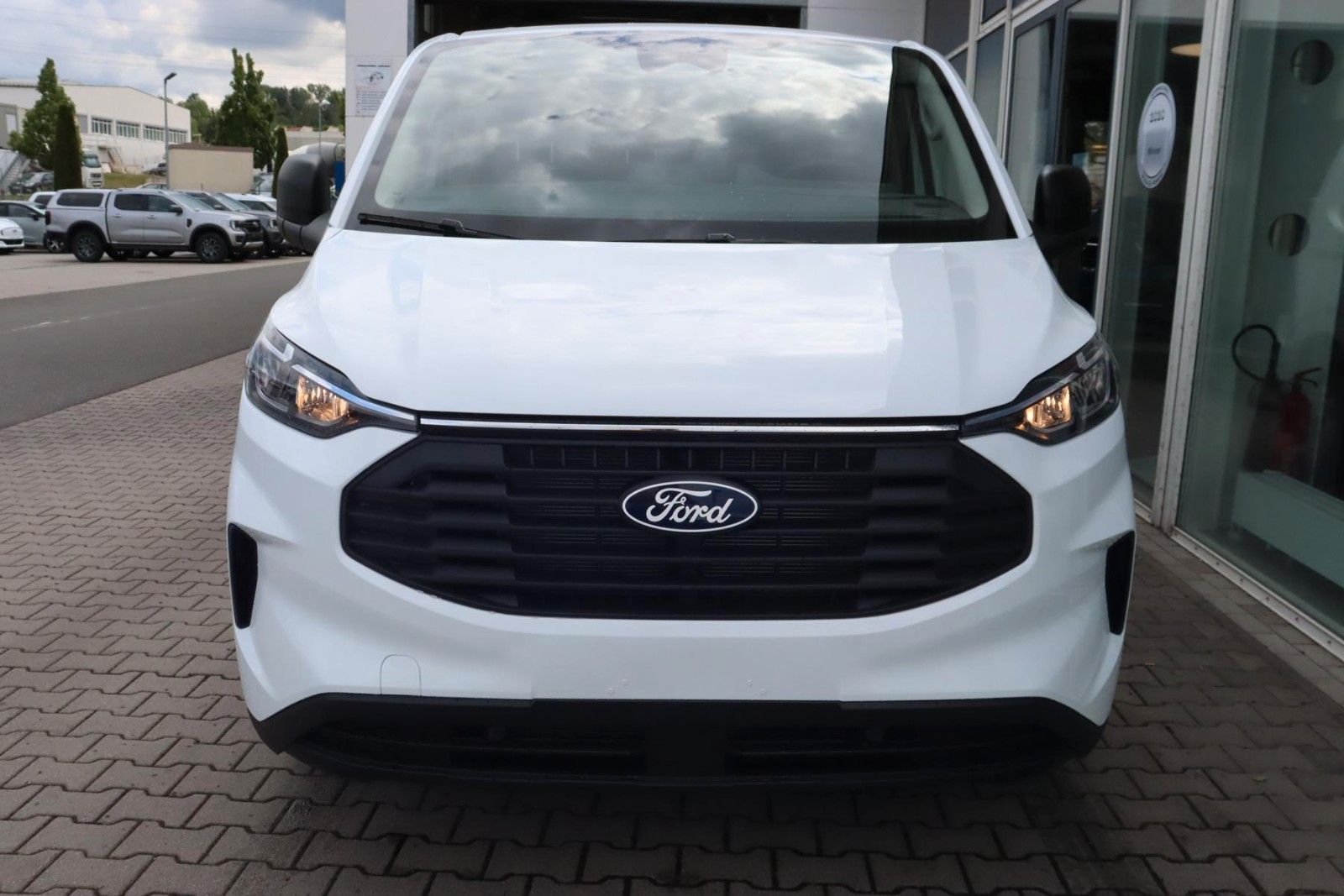 Ford Transit Custom Trend 320/ L2 3-Sitzer 0,0% FIN* imagem 3