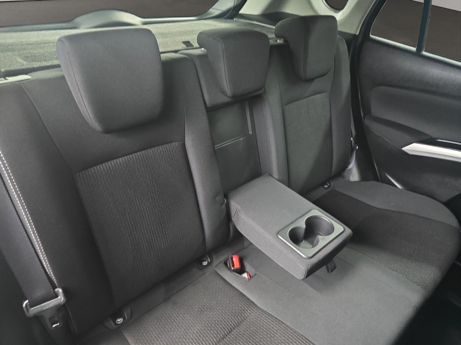Fahrzeugabbildung Suzuki SX4 S-Cross 4x4 ALLRAD