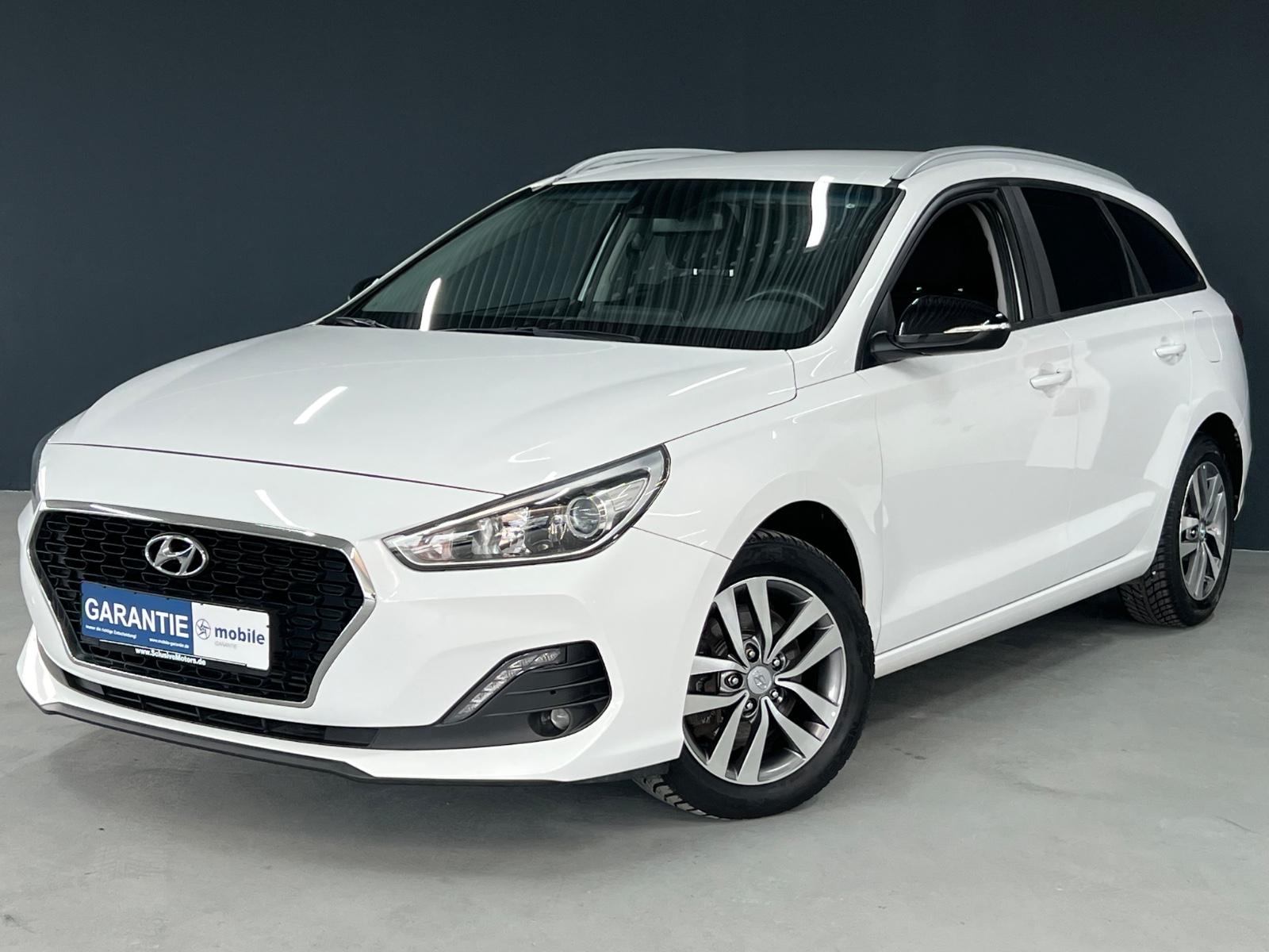 Hyundai i30 cw 1.6 CRDi YES! Spur Lenkrad/Sitzhz Carplay