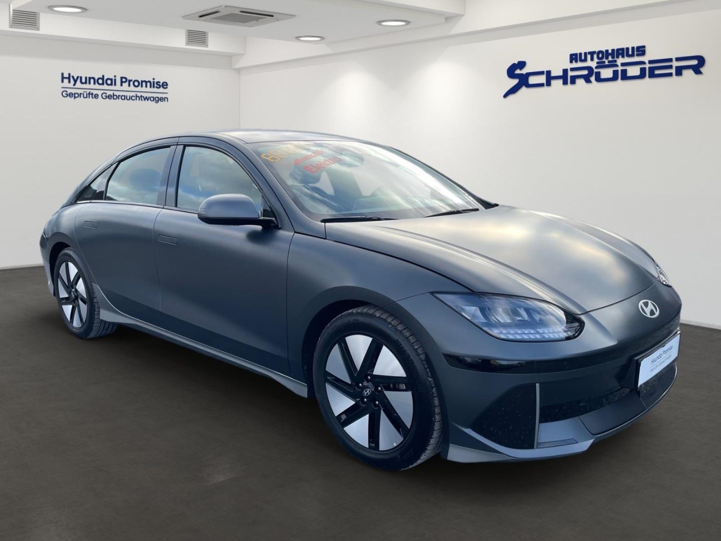 Fahrzeugabbildung Hyundai IONIQ 6 DYNAMIQ 77,4kWh LED+NAVI+SHZ+TEMPOMAT