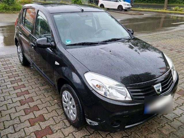 Dacia Sandero 1,2 16V - HU 03/26 - Erstbes...