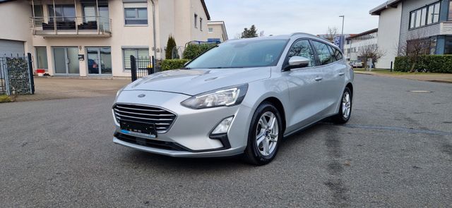 Ford Focus Turnier Cool & Connect 1 Hand Autom. Kamer