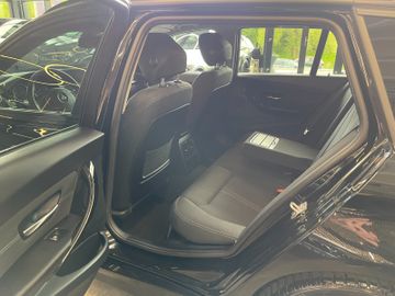BMW 320 Touring 320 d xDrive *NAVI*TEMPOMAT*SZHZ*AHK