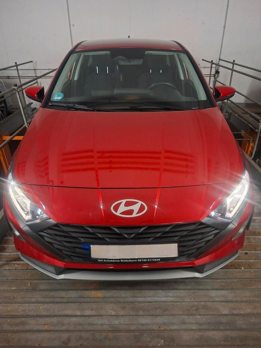 Hyundai i20
