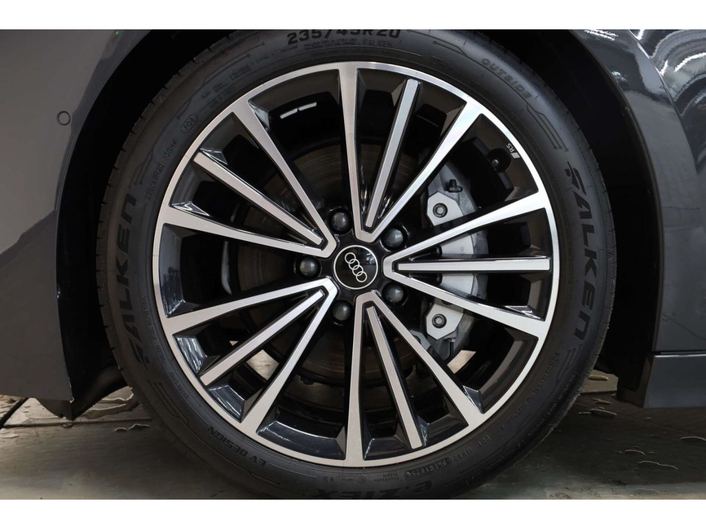 Audi A6 e-tron - Bild 8