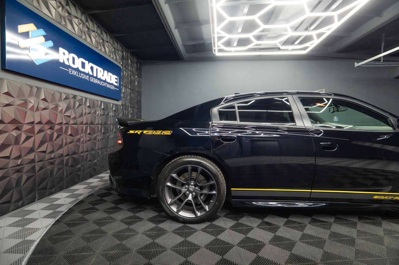 Fahrzeugabbildung Dodge Charger 6.4 V8 SRT 392 SCAT PACK Performance LED