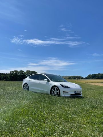 Tesla Model 3 SR+ - sehr guter Zustand, 1. Hand