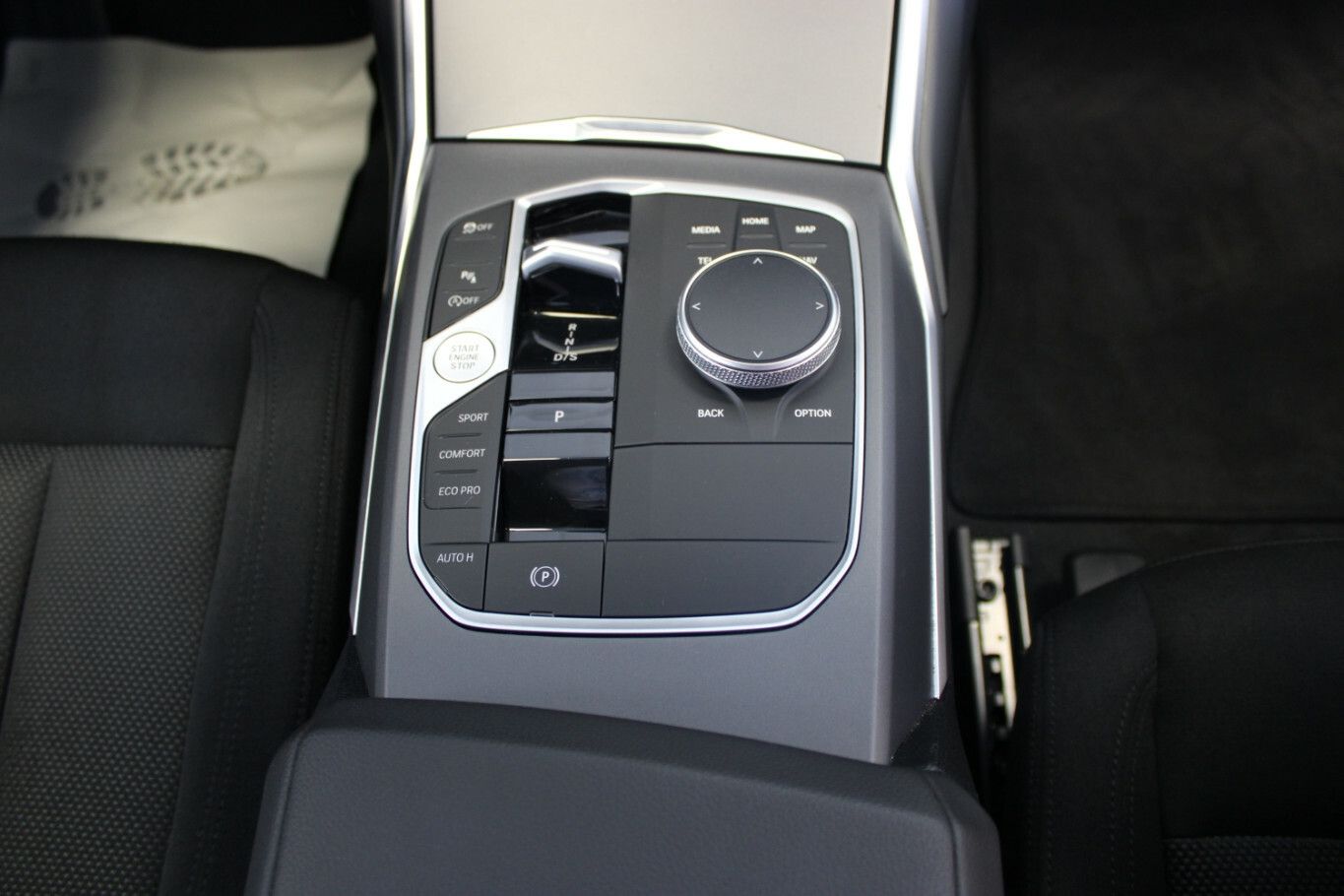 BMW 318 318i Touring Aut. foto 11
