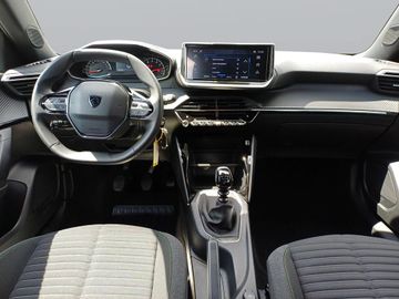 Peugeot 2008 - 12