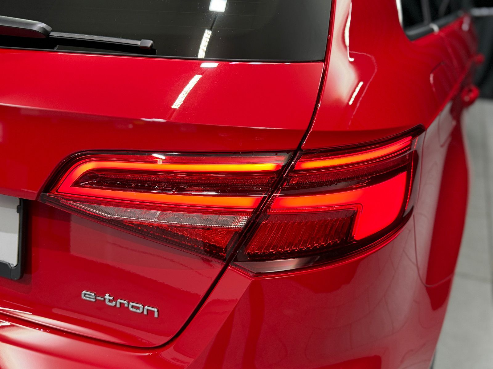 Fahrzeugabbildung Audi A3 Sportback e-tron s-line |AHK|PANO|NAVI