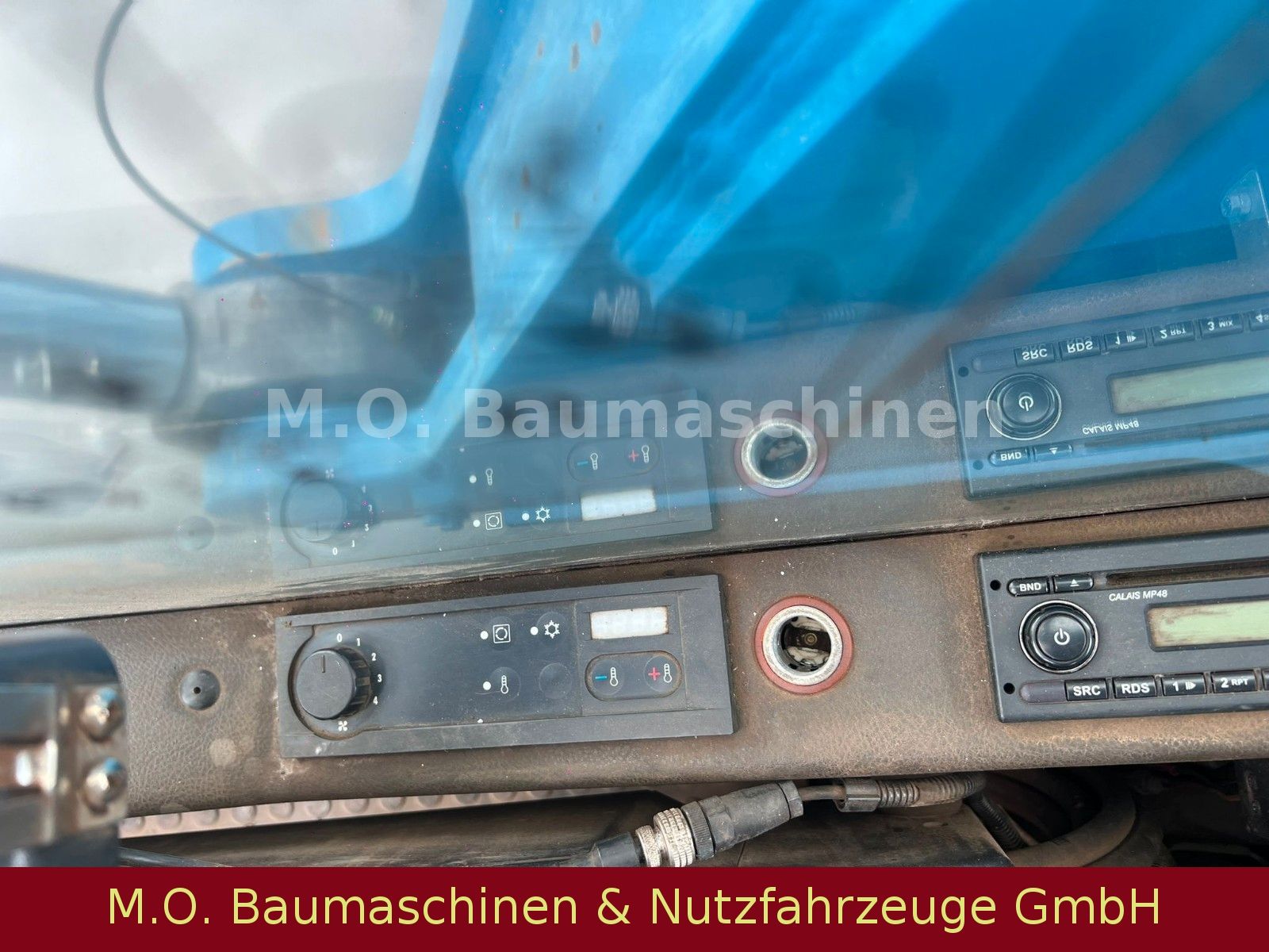 Fahrzeugabbildung Fuchs MHL 350  / AC  /Polypgreifer / ZSA /AC / Hochf.K