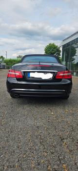 Mercedes-Benz E 250 CGI Cabriolet AMG Sportpaket Avantgarde  - schwarze Mercedes-Benz E 250