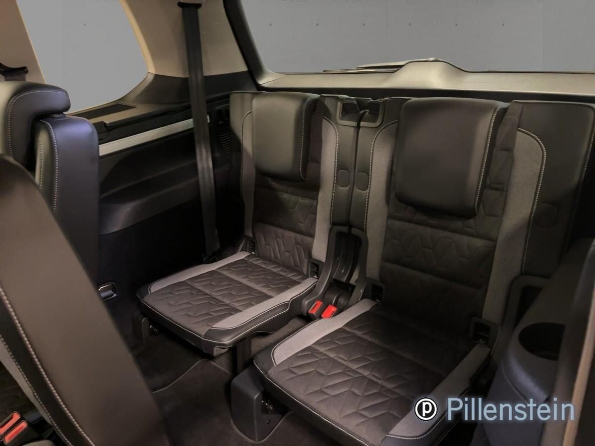 Volkswagen Touran - Bild 12