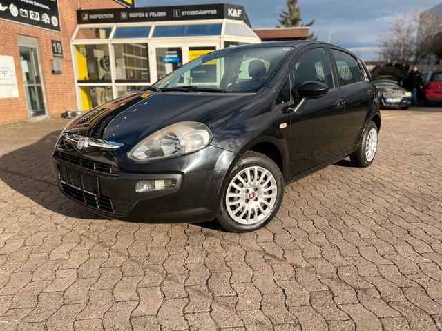 Fiat Punto Grande EVO HU NEU KLIMA SCHECKHEFT