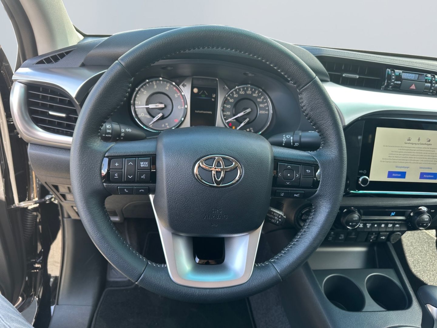 Toyota Hilux - Bild 10