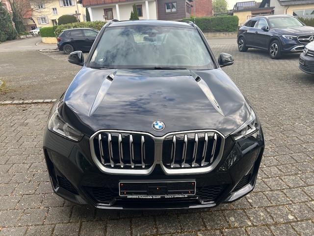 BMW X1 18 i sDrive M Sport/ACC/NAVI/KAMERA/SHZ/LED