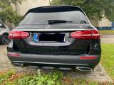 Mercedes-Benz E 220 d 4MATIC T All-Terrain Autom. All-Terrain - Behindertengerechte Mercedes-Benz E 220