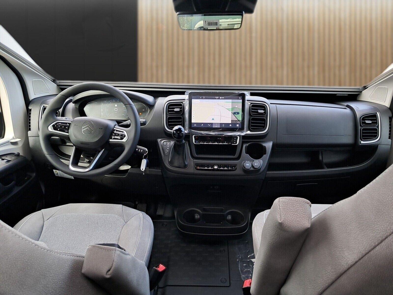 Fahrzeugabbildung Pössl Summit Shine 600 Citroen 140 PS Lithium,Solar