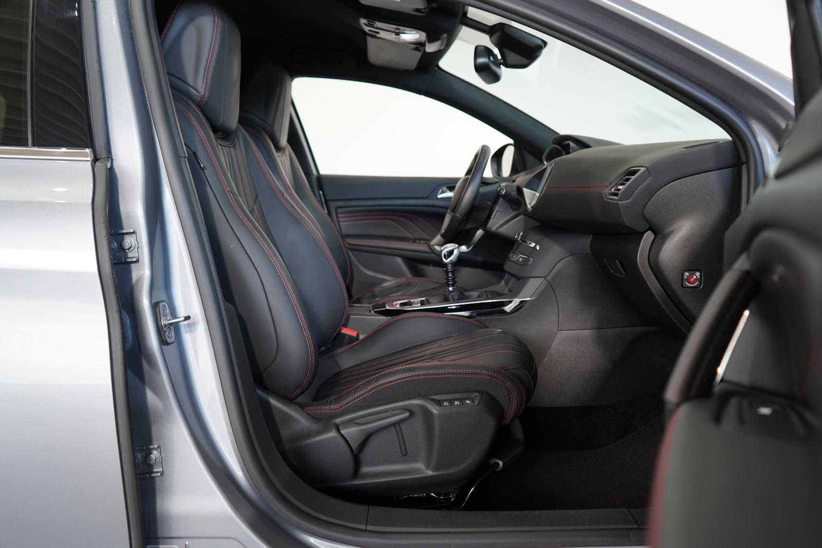 Peugeot 308 SW GT*1.Hand*Navi*Kamera*205 PS*Leder*
