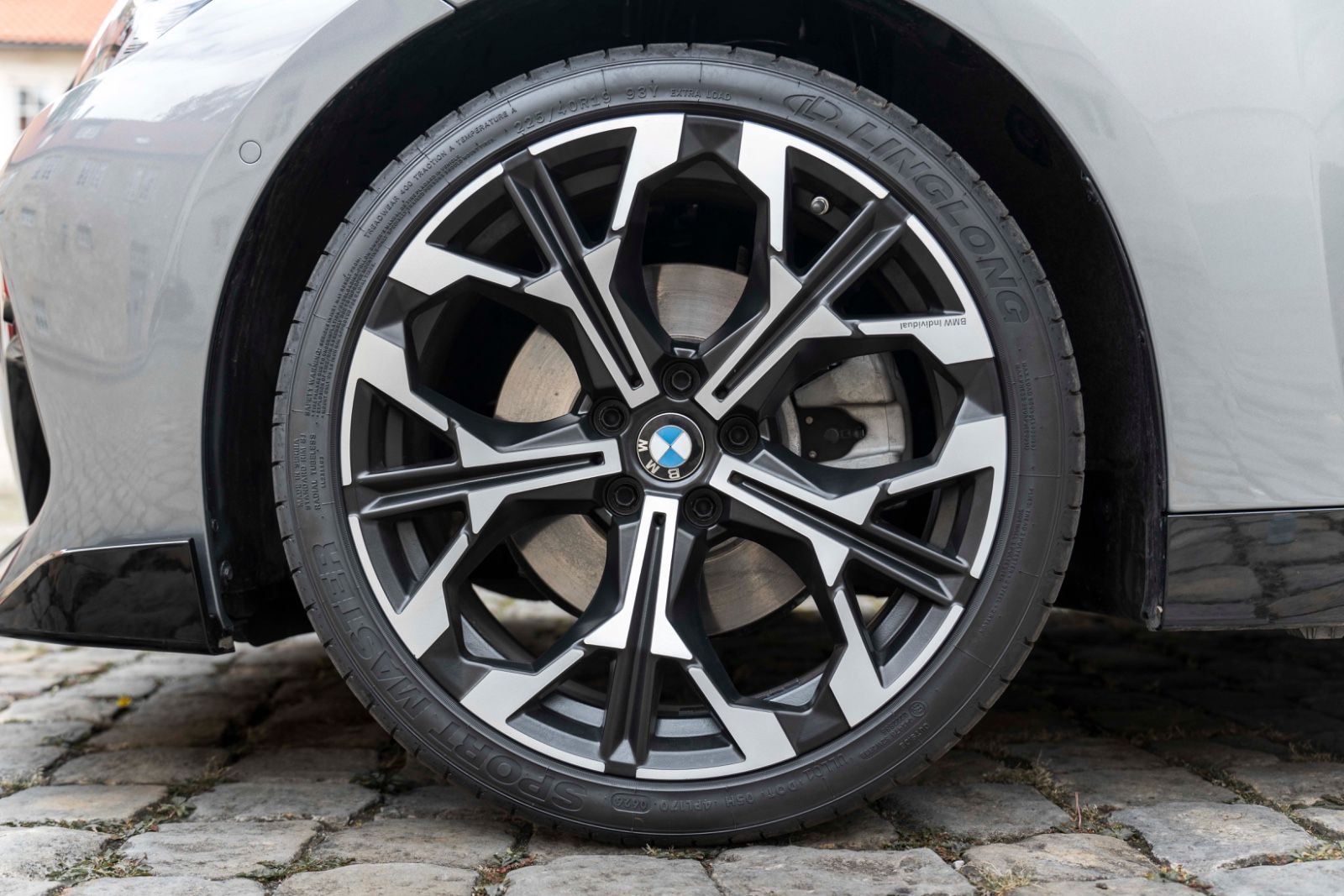 Fahrzeugabbildung BMW 230I M-SPORT KAM CARPLAY LED CARBON H&K M