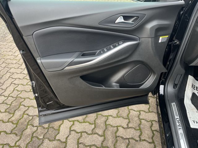 Opel GRANDLAND X ULTIMATE1.6 PHEV