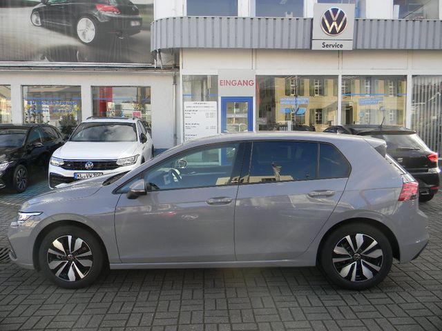 Volkswagen Golf VIII Lim. Move 1,5 TSI AHK