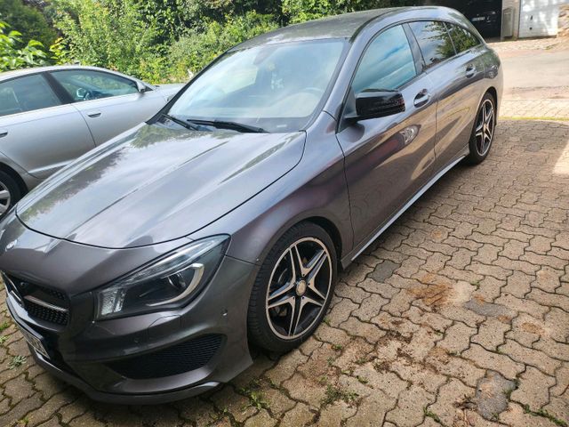MERCEDES-BENZ Mercedes CLA 220D 4 Matic Shooting Break A...