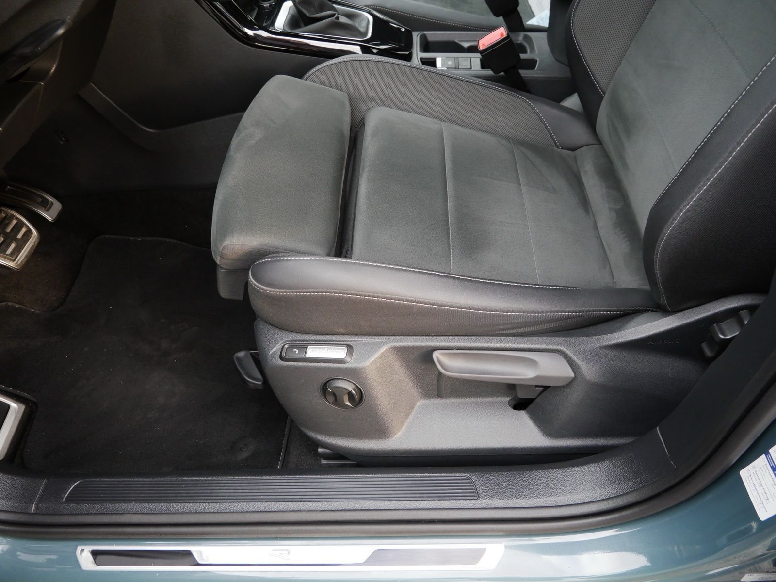 Volkswagen T-Roc - Bild 21