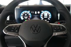 VW Tiguan 1.5 eTSI R-Line | LED Plus | Navi | AHK VW Tiguan 1.5 eTSI R-Line | LED Plus | Navi | AHK