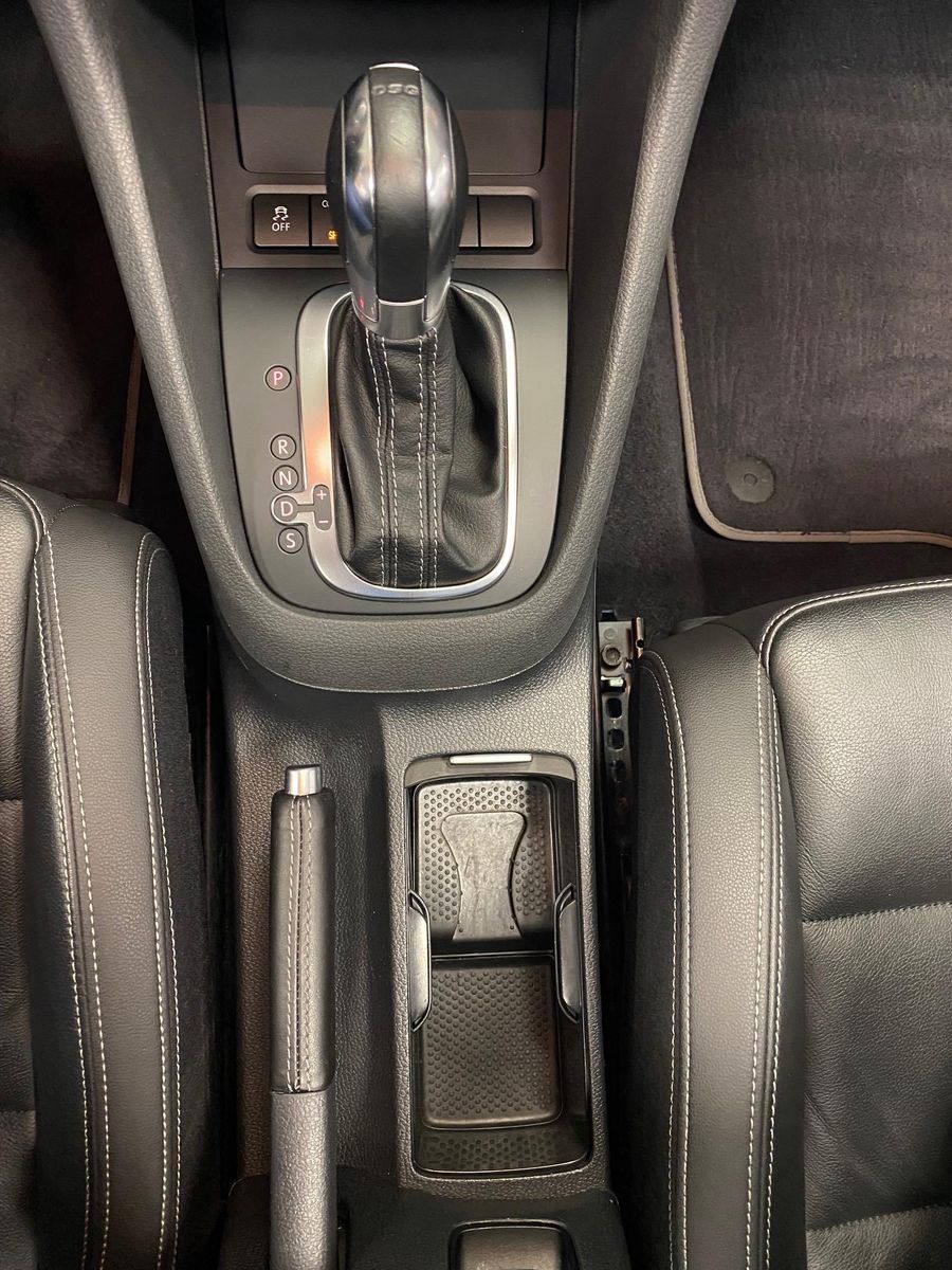 Fahrzeugabbildung Volkswagen Golf 2.0 16V TSI R Cabrio KLIMA+PDC+NAVI+SHZ+ALU