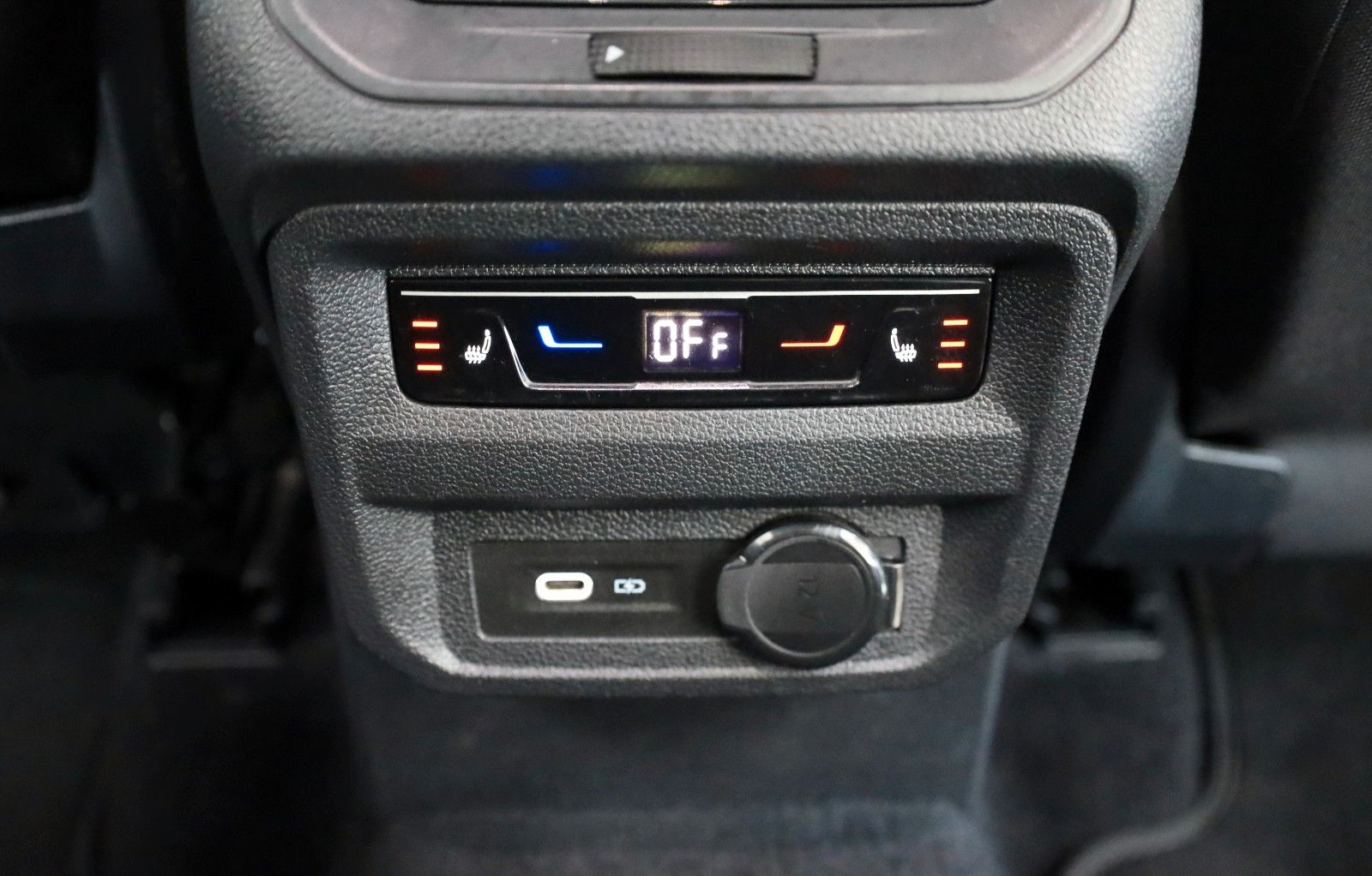 Fahrzeugabbildung Volkswagen Tiguan Allspace Life,Navi,LED,4xSH,ACC,AHK +WR