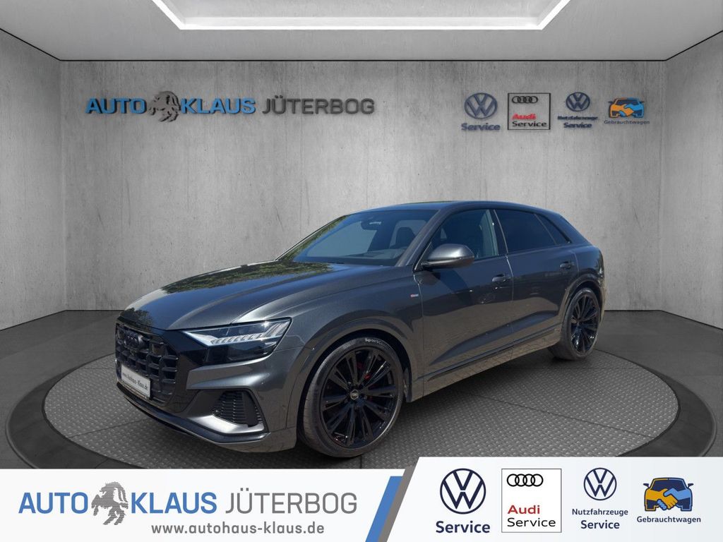 Image of Audi Q8