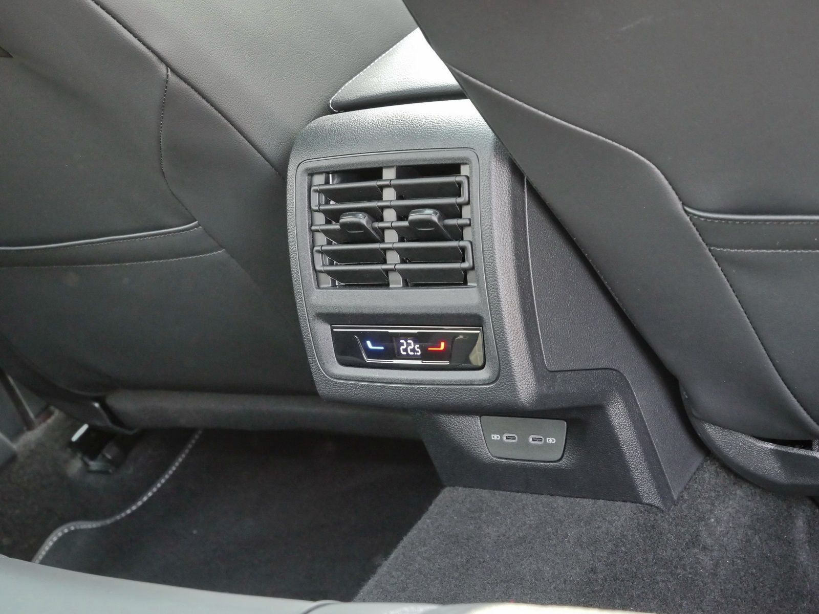 Volkswagen Golf - Bild 17
