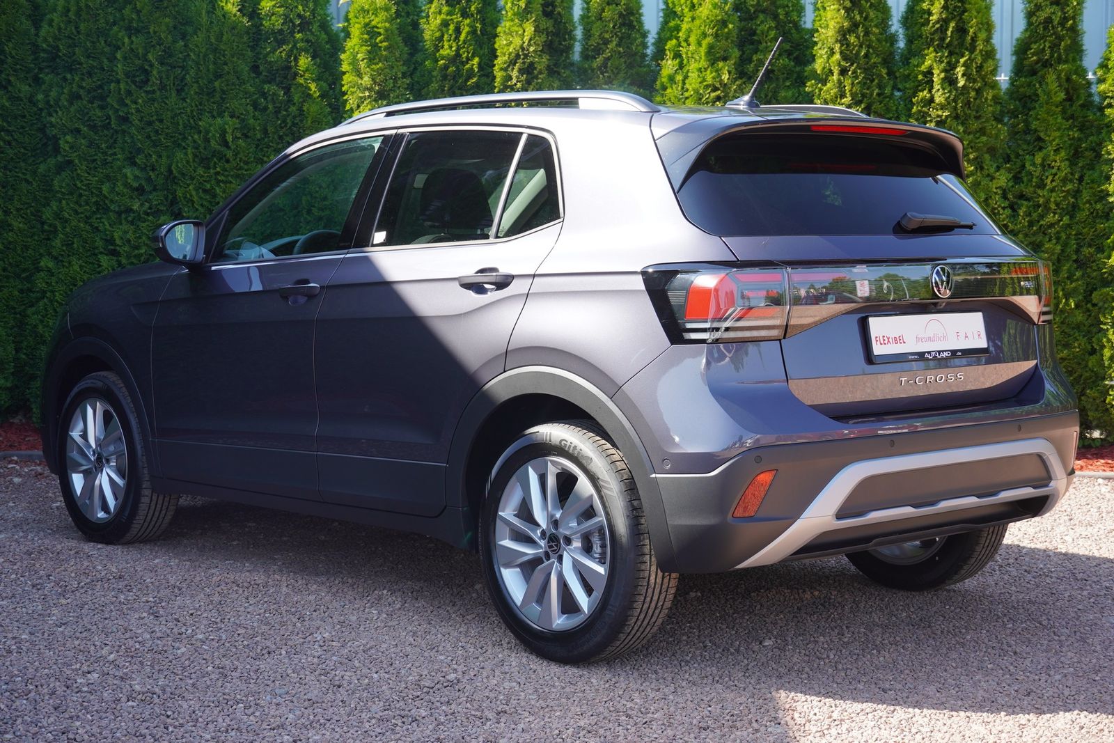 Volkswagen T-Cross 1.0 TSI DSG LED ACC Kamera AHK imagem 3