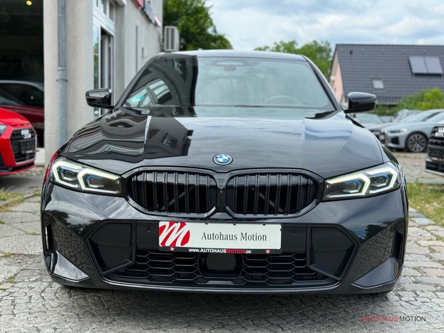 BMW 320 e M Sport Navi LED HUD 360 Kamera ACC SHZ imagem 3
