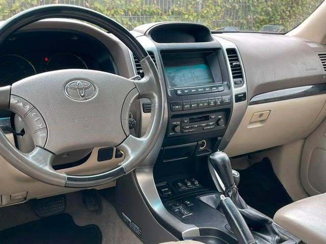 TOYOTA LAND CRUISER PRADO 3.0 EXECUTIVE 173CH  8 PLACES