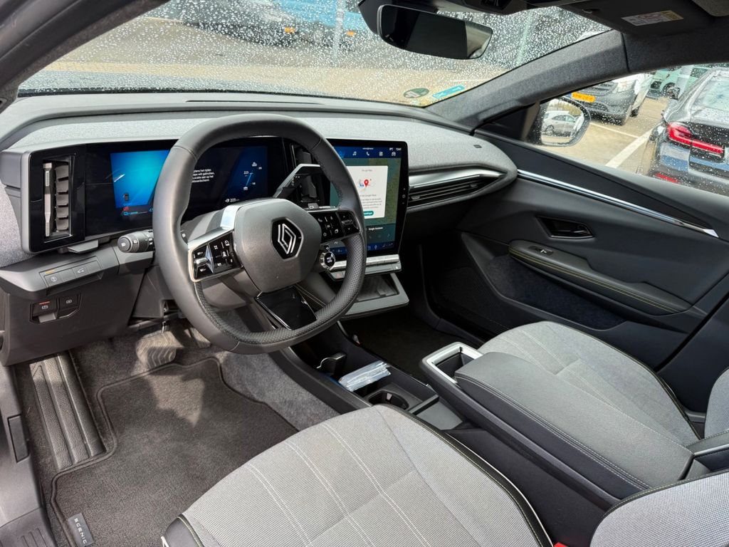 Image of Renault Scenic E-TECH