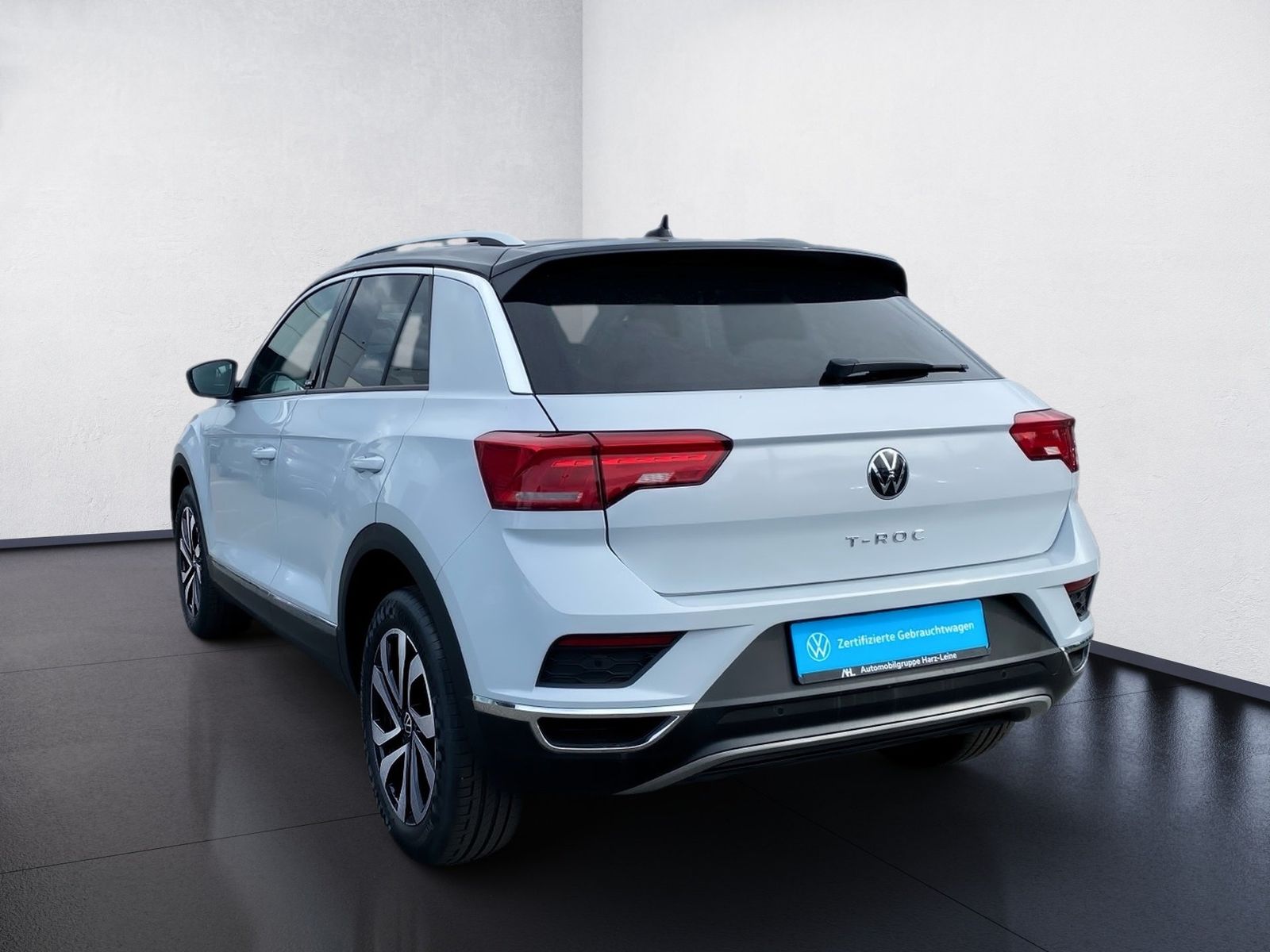 Volkswagen T-Roc 1.5 TSI Active Navi ACC PDC SHZ 2xKlima LM foto 4
