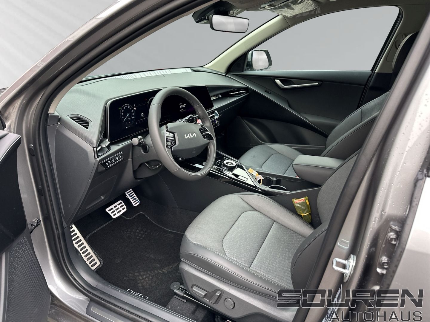 Fahrzeugabbildung Kia Niro 1.6 GDI HEV Spirit AHK +Technik-Paket +18-Z