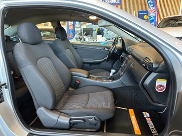 Mercedes-Benz C 180 Kompressor *Navi*TÜV*AHK*TOP*