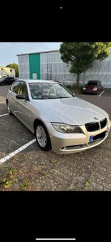 BMW 318d E90 - BMW 318 mit Diesel-Antrieb: Limousine, E90