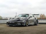 Porsche 911 4.0 GT3 RS Weissach - Porsche 911 Urmodell mit Benzin-Antrieb: Coupe, Automatik