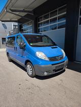 Opel Vivaro Kasten/Kombi Kombi L1H1 2,7t Design Editi - gebrauchte Opel Vivaro aus dem Jahr 2011