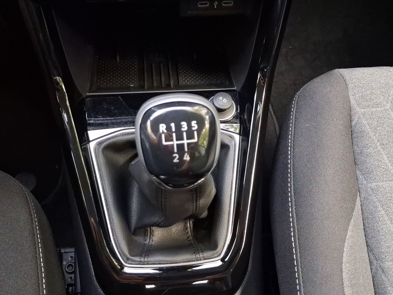 Volkswagen T-Cross - Bild 12