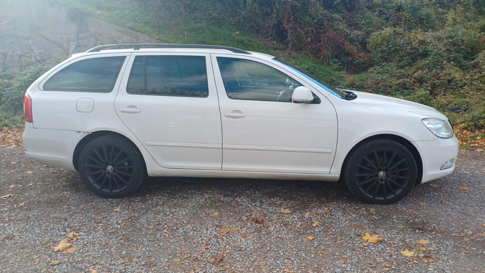 Skoda Octavia 2011 — engine 1.968 cm³, 140 HP (103kW)