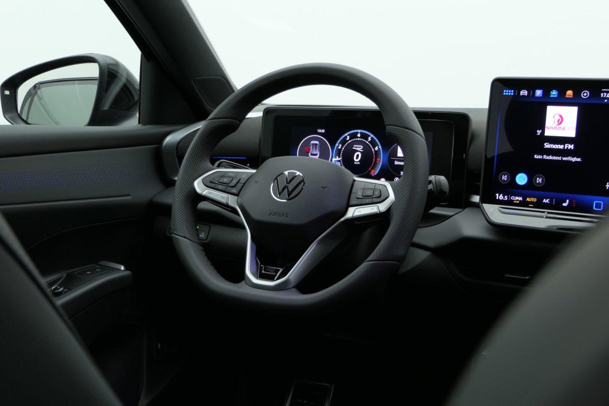 Volkswagen T-Roc 1.5 eTSI DSG +R-LINE+AHK+LED-SW+EL.HK+18"+, миниатюра 24