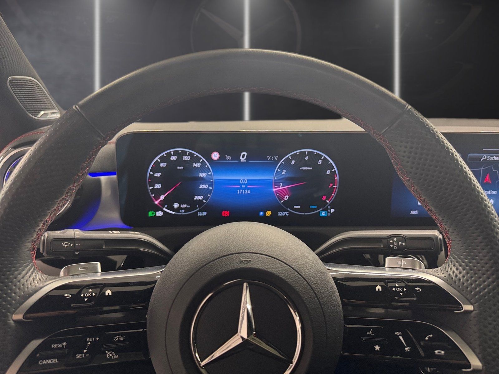 Fahrzeugabbildung Mercedes-Benz CLA 200 AMG Plus*Pano*Burmester*Night*HuD*360°*